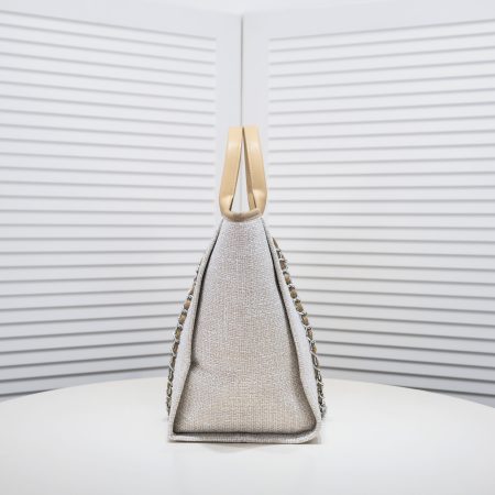 Chanel Canvas Beach Handbag Crossbody Bag - Image 4