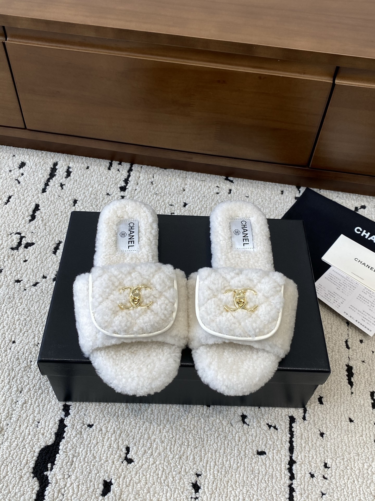 Chanel Fall/Winter Fur-Lined Slippers - Image 1