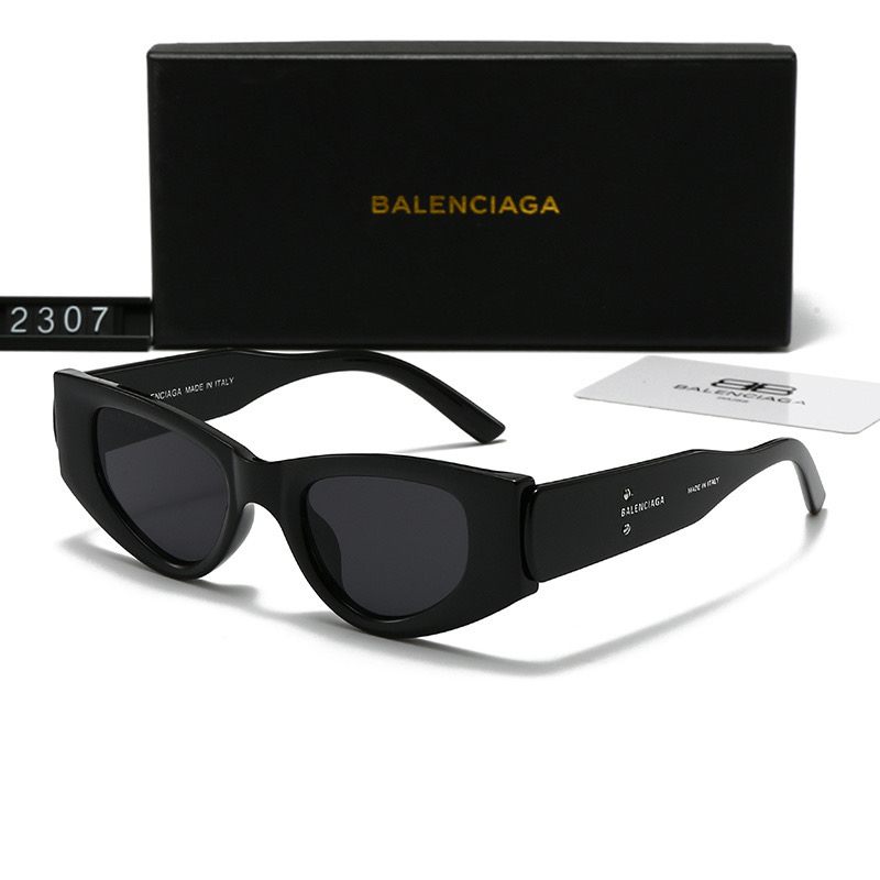 Balenciaga Fashionable Sunglasses - Image 2