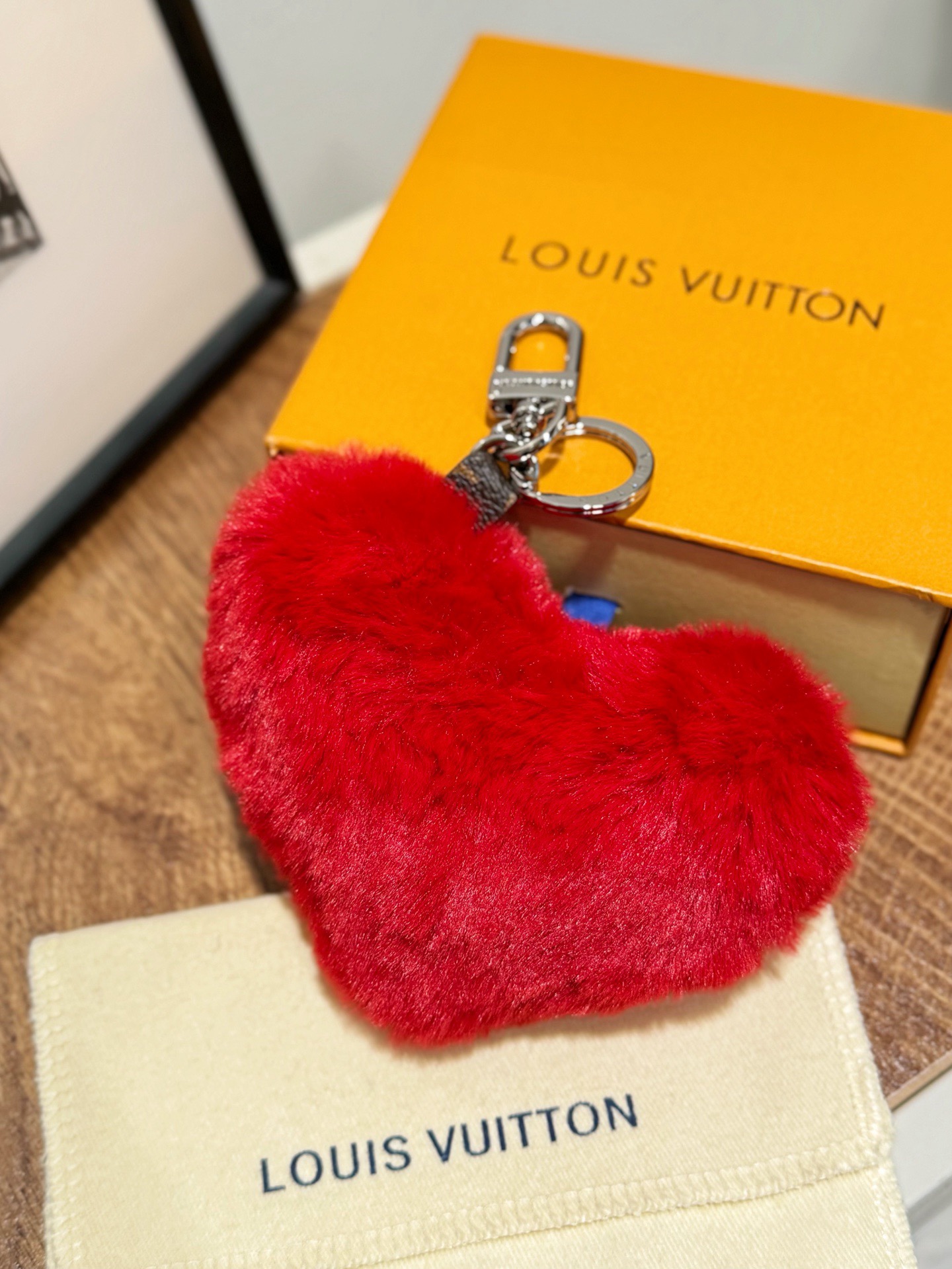 LV Lucky Heart Bag Charm - Image 3