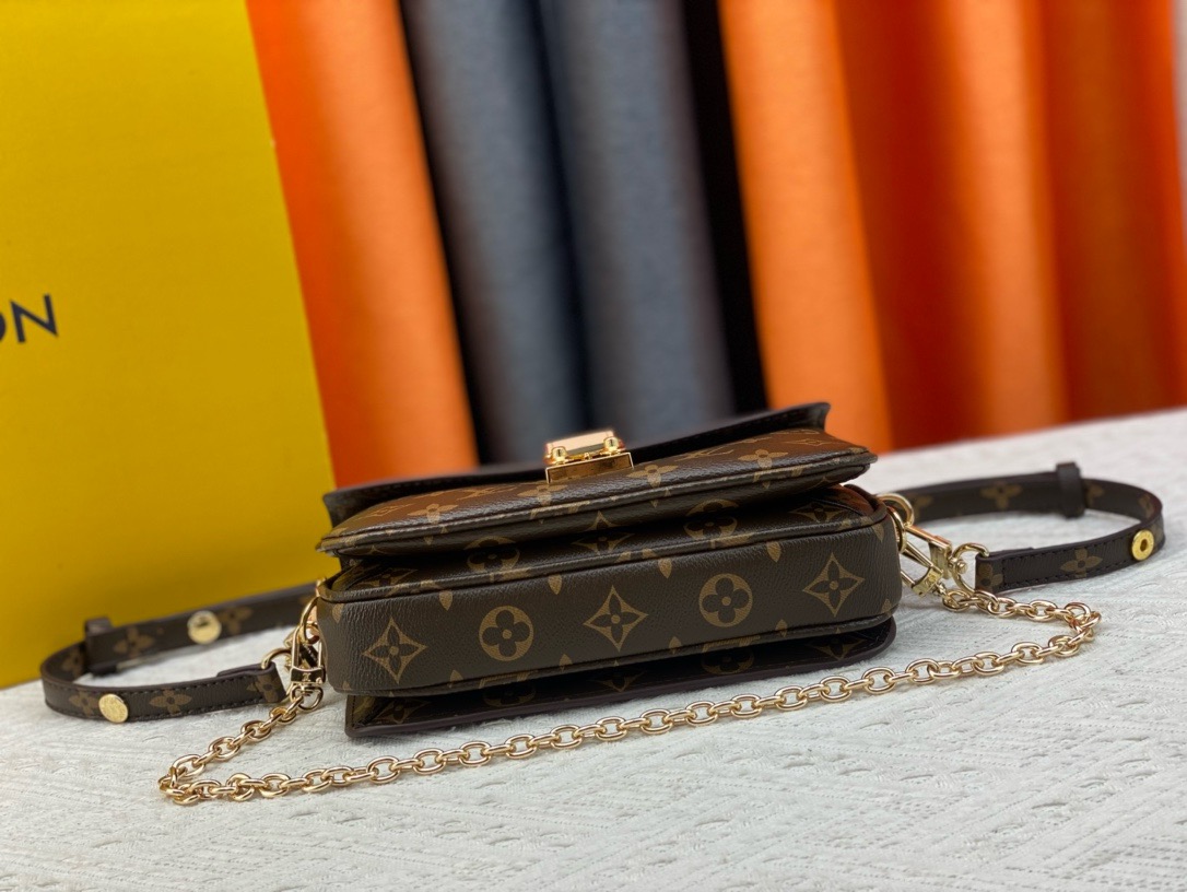 LV Monogramme Pochette Métiss East West Bag - Image 14
