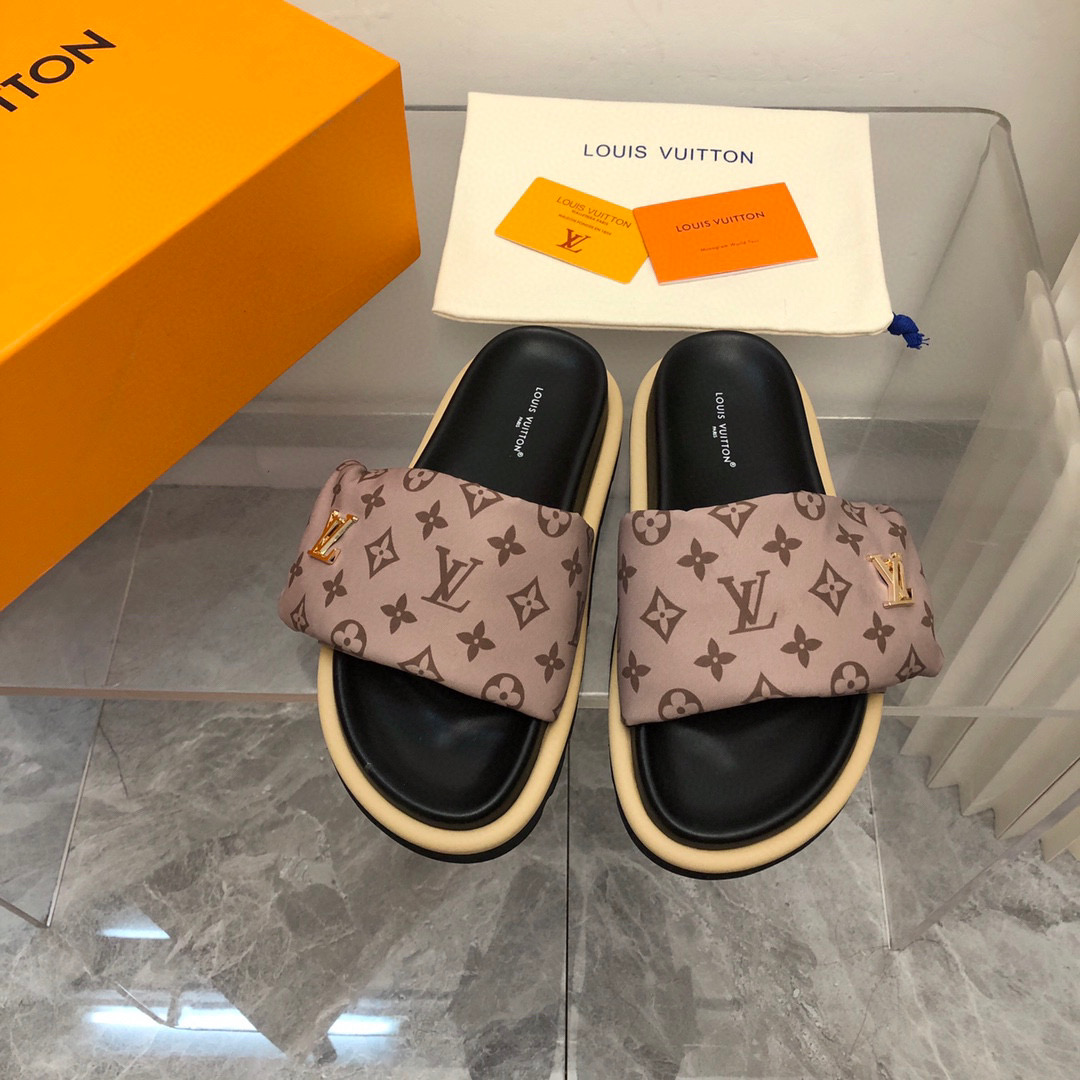 LV Pollow Nylon Velcro Slide Sandal - Image 4