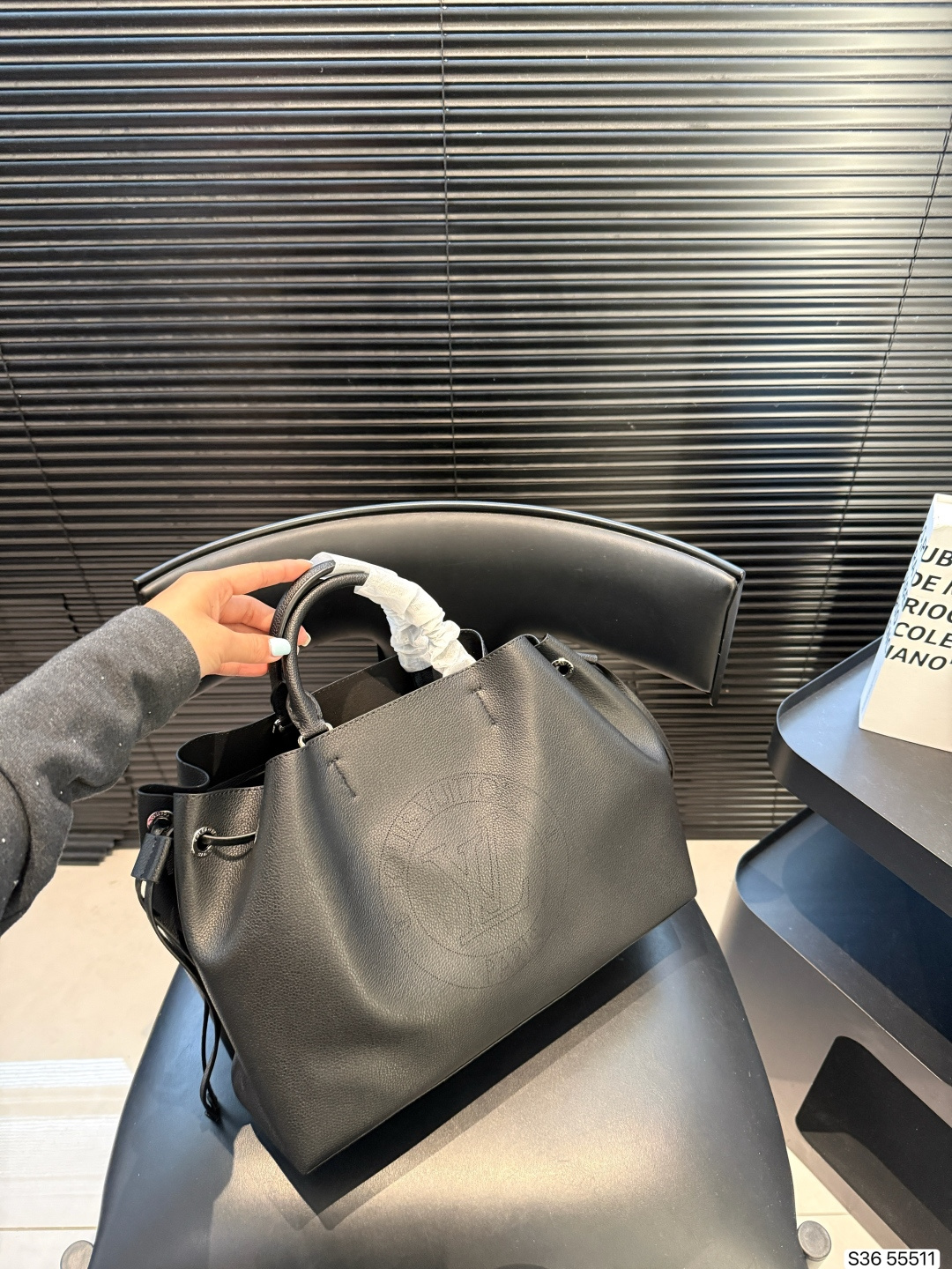 Lv Handbag and Crossbody Bag - Image 3