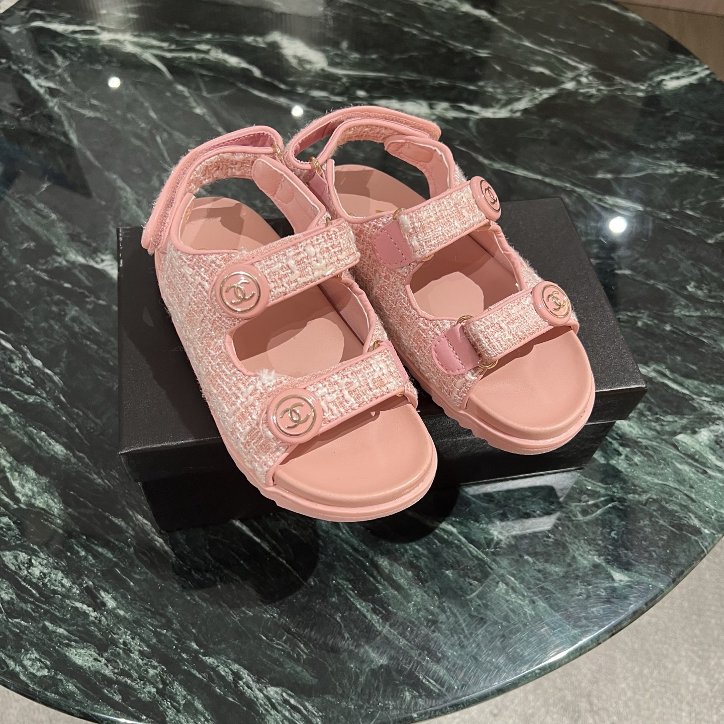 Chanel Children's Sandals - Image 3