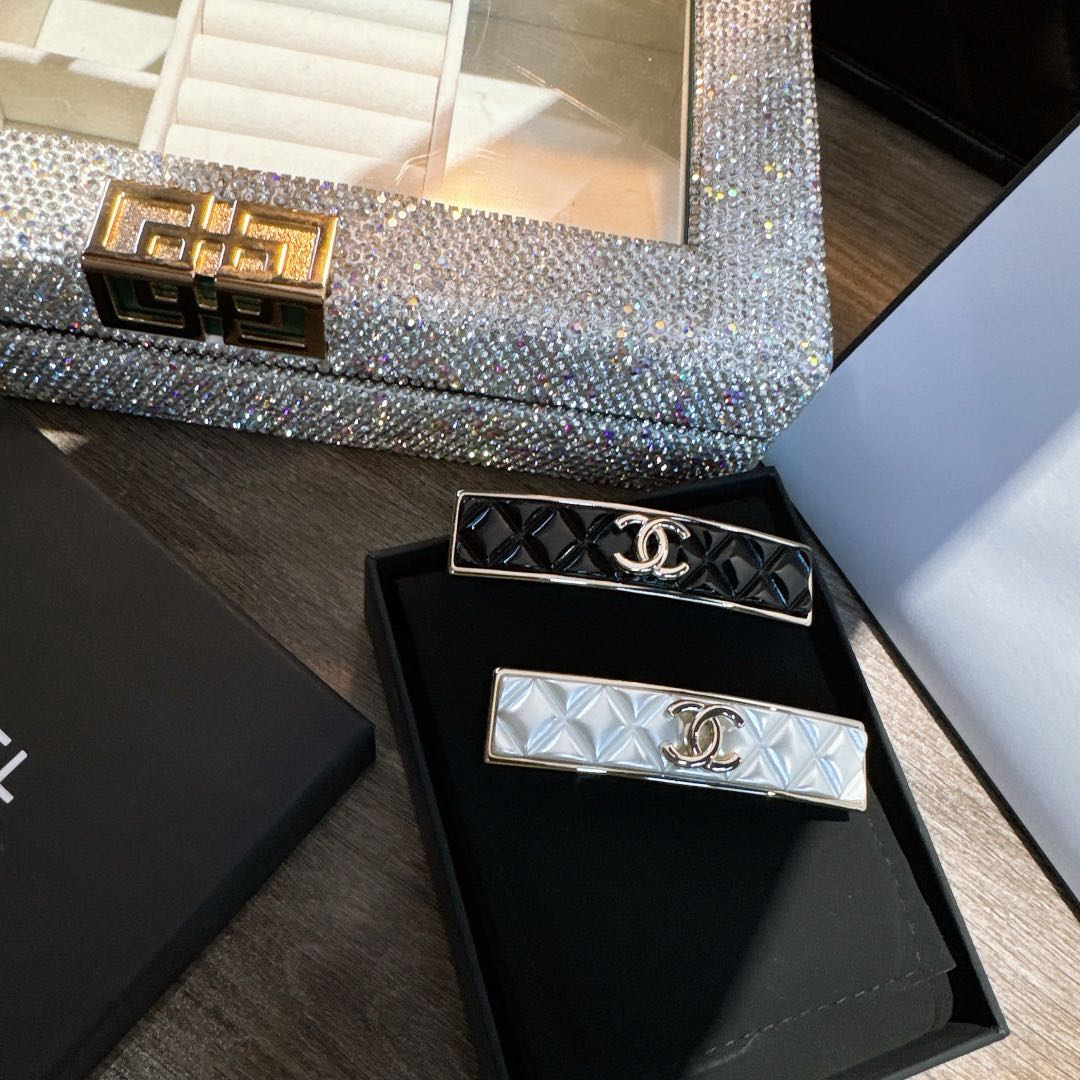Chanel Hair Clip - Image 1