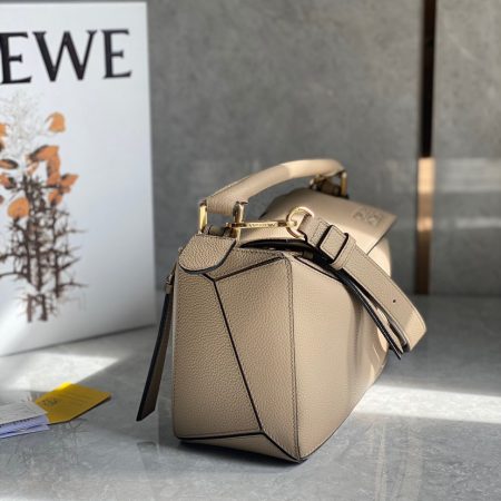 Loewe Small Puzzle Biege - Image 4