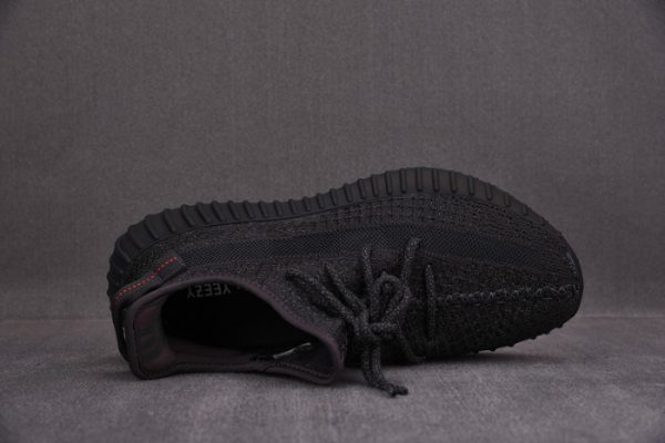 Yeezy Boost 350 V2 BLACK REFLECTIVE FU9007