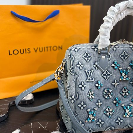 LV Speedy Soft 30 Pillow Case - Image 4