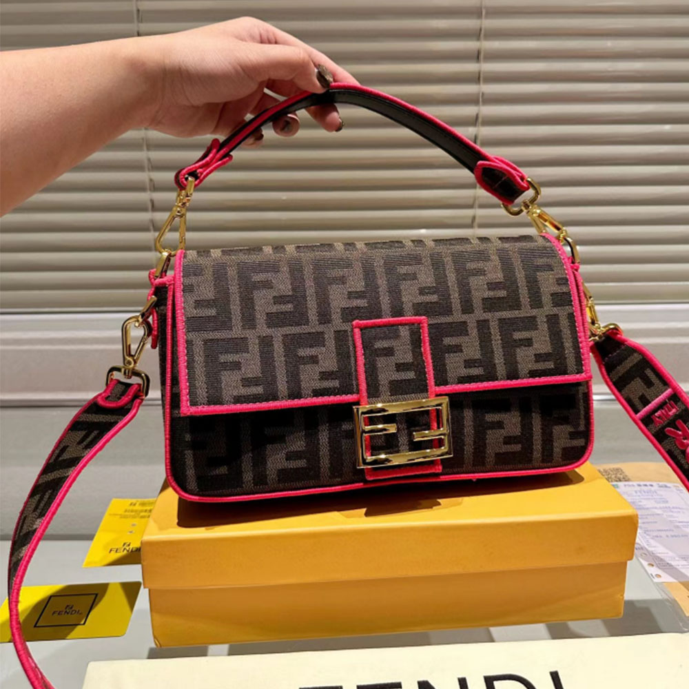 Fendi Baguette Bag - Image 5