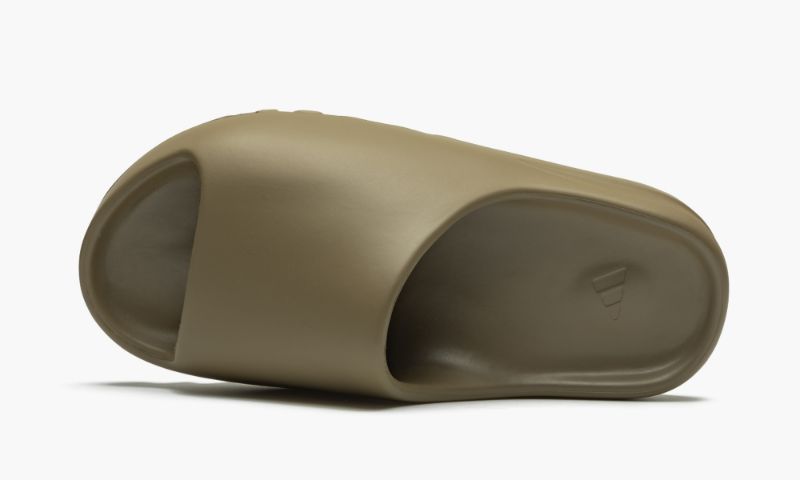Yeezys Slide “ Core" - Image 5