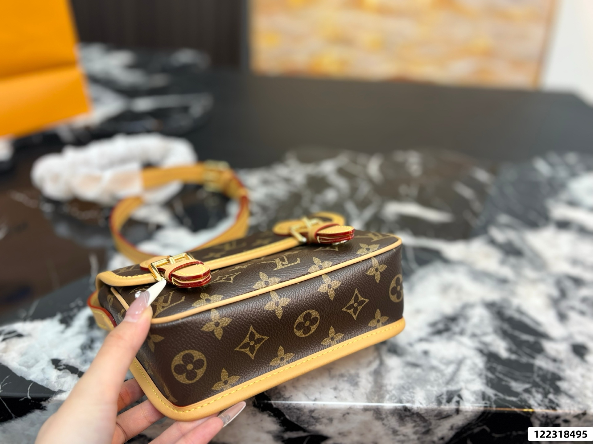LV Satchel Wearable Wallet Bags - Image 4