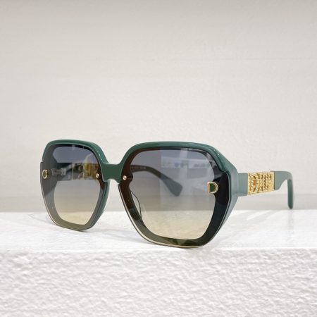 Dior Lrregular Logo Sunglasses Top Quality - Image 5