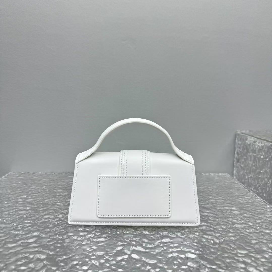 Jacquemus Bamnino Handbag White - Image 2