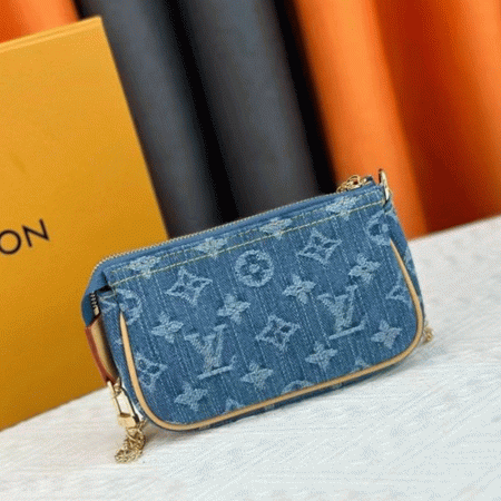 LV  Mini Pochette Accessoires Bags - Image 4