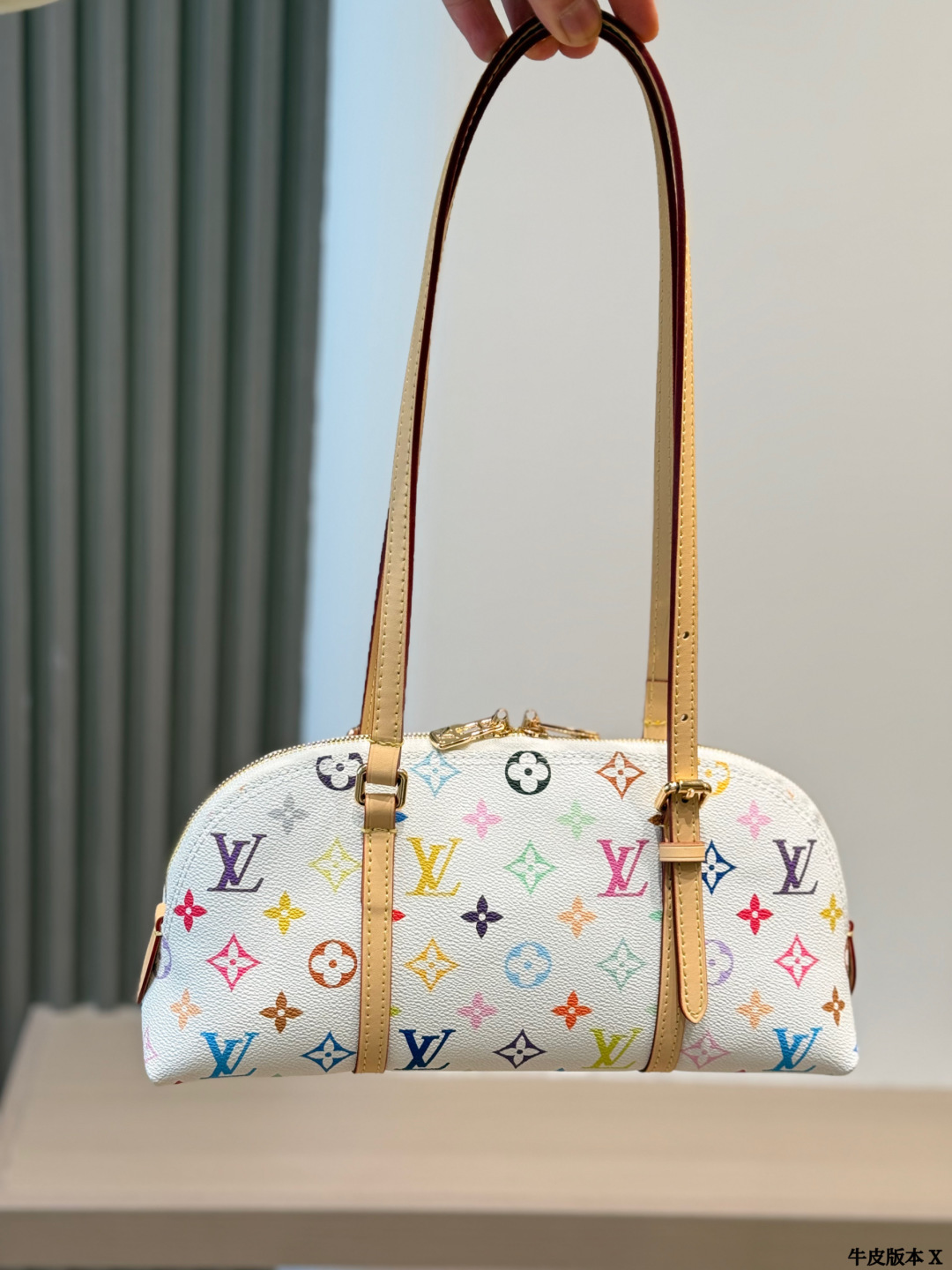 LV Squire East West Monogram Bag - Image 2