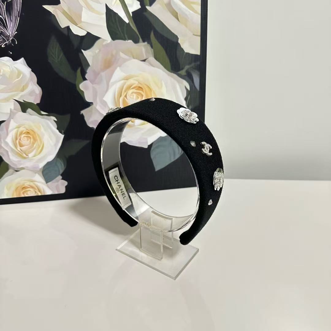 Chanel New Hairband - Image 2