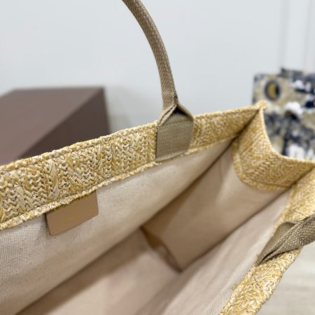Dior Book Tote - Image 9