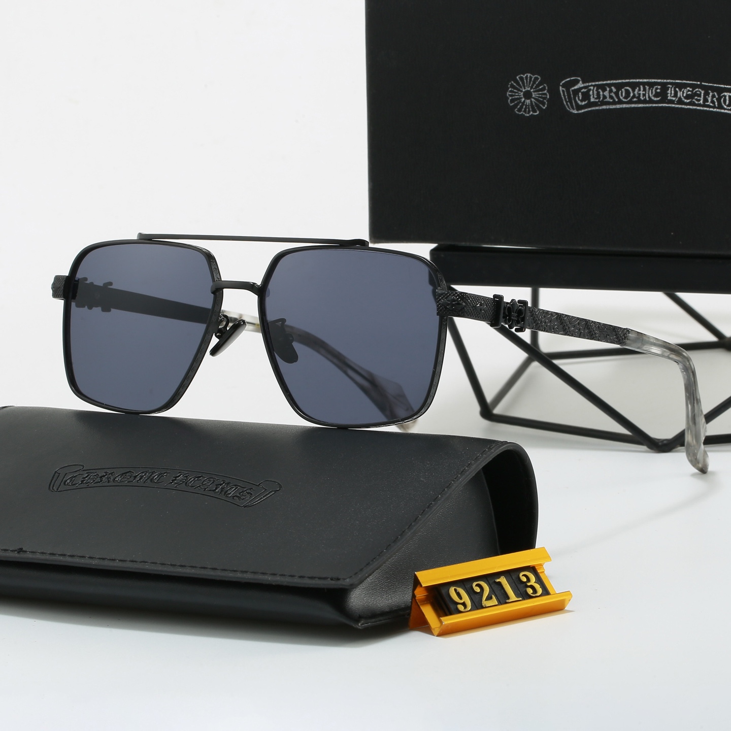 Chrome Hearts Fashionable Sunglasses - Image 5