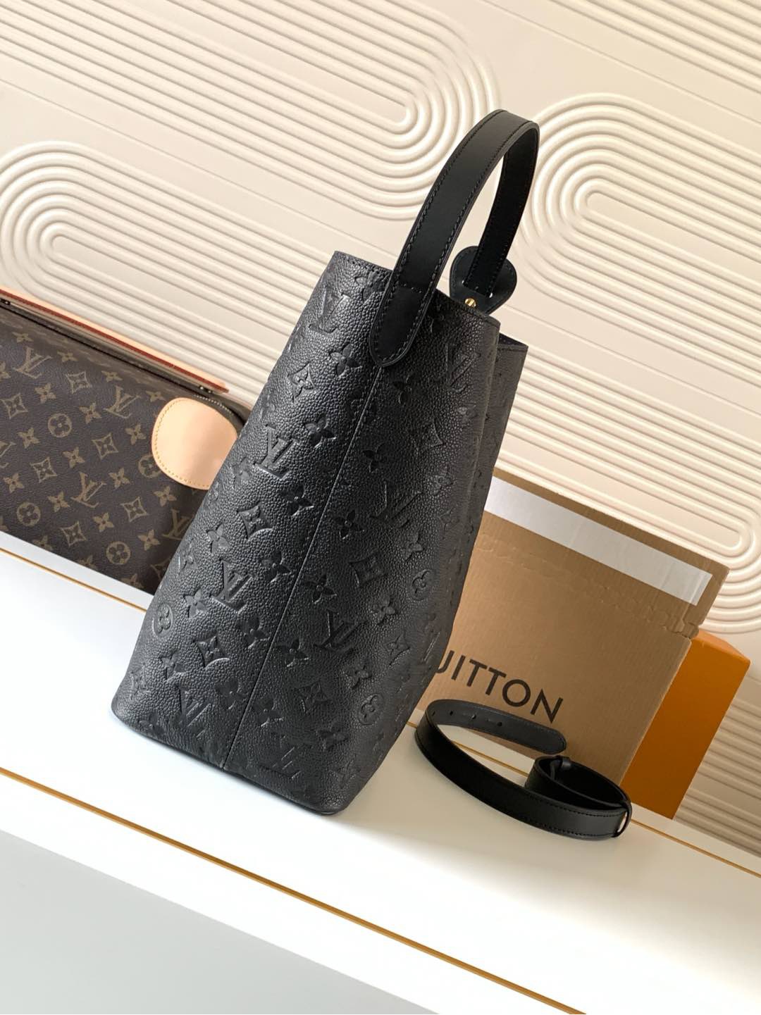 LV All in Bag - Image 2