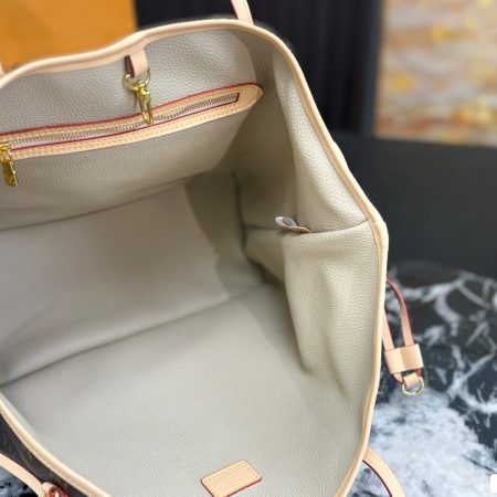 LV Neverfull Tote Bag - Image 9