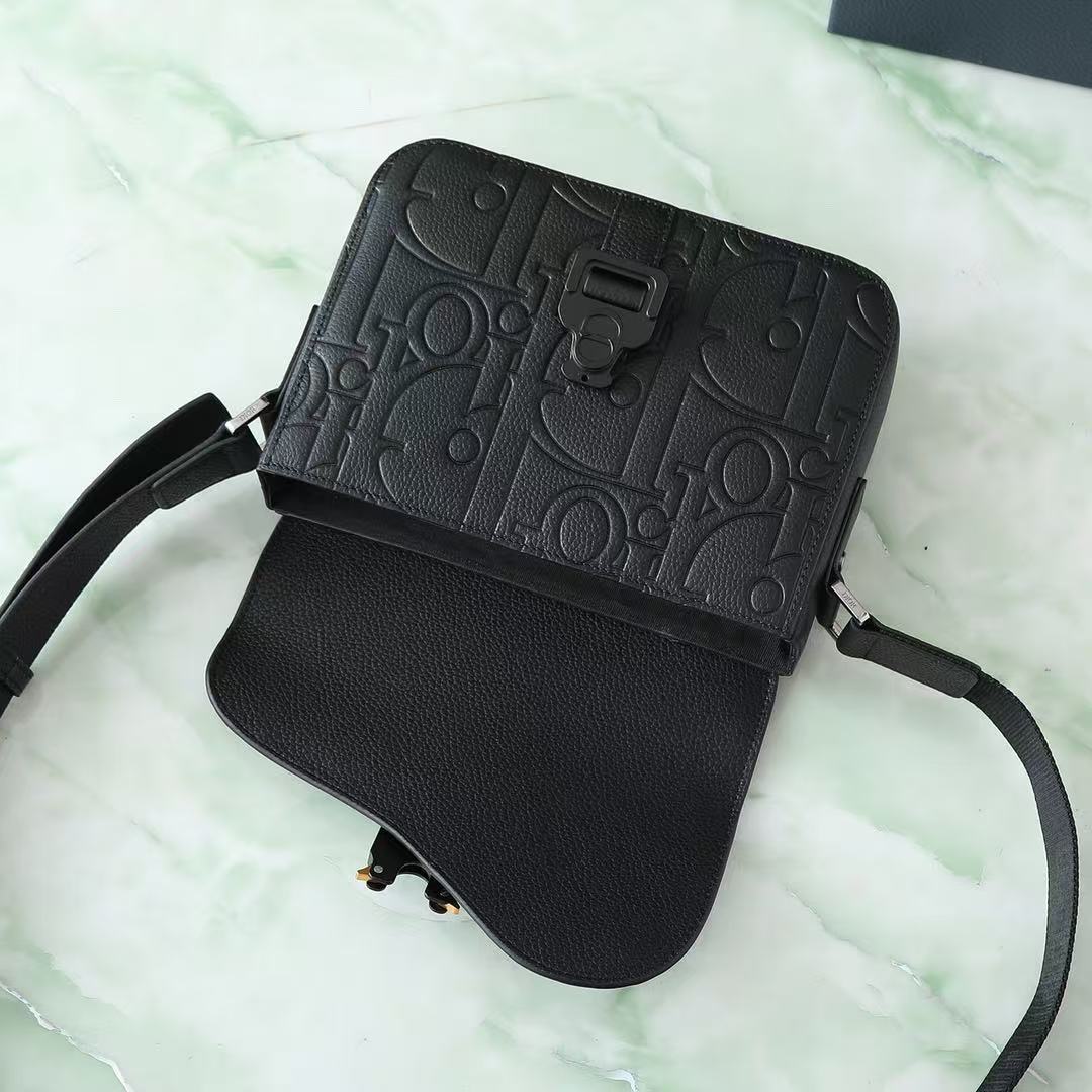 Dior Small Saddle Messenger Bag with Flap - Image 5