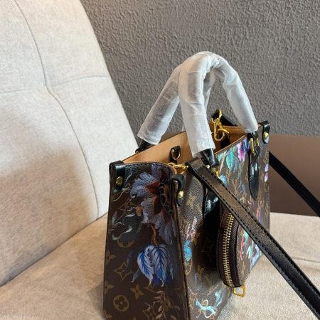 LV Onthego Tote Bag - Image 4