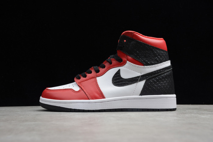 Air Jordan 1 Satin Black Toe CD0461-016 - Image 2