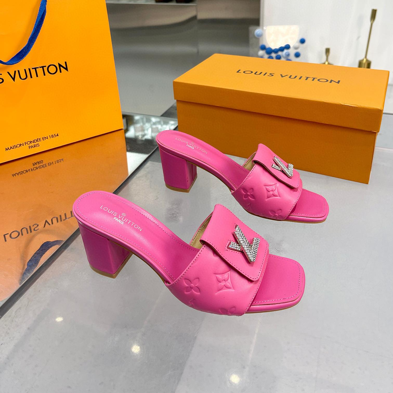 LV Flat Cut With Chunky Flip-flops Slide Sandal - Image 6