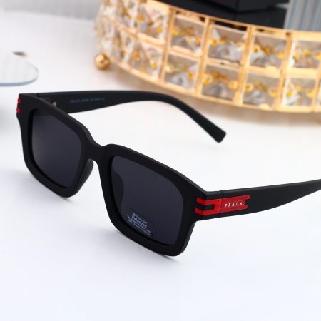 Prada Fashionable Sunglasses - Image 7