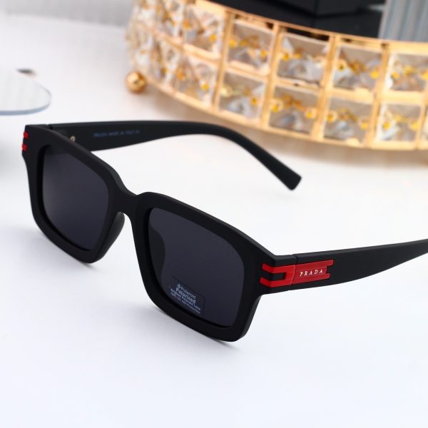 Prada Fashionable Sunglasses