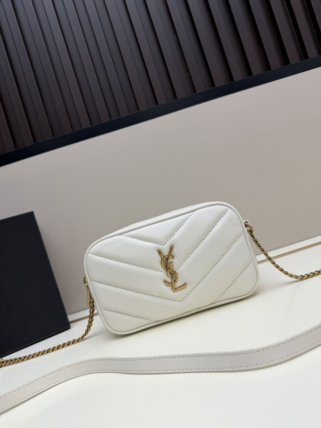 YSL Loulou Camera Bag・ - Image 1