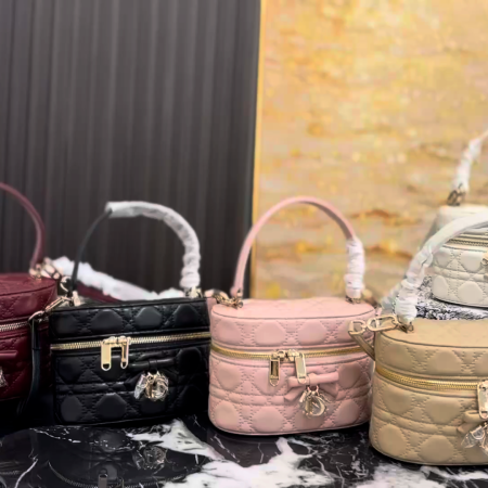 Dior's New Makeup Case - Image 1