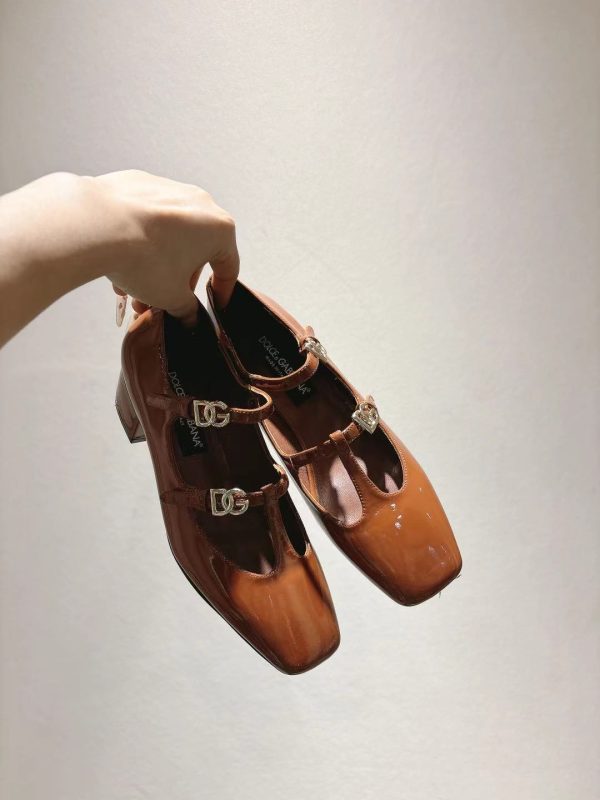 Dolce & Gabbana Leather Shoes