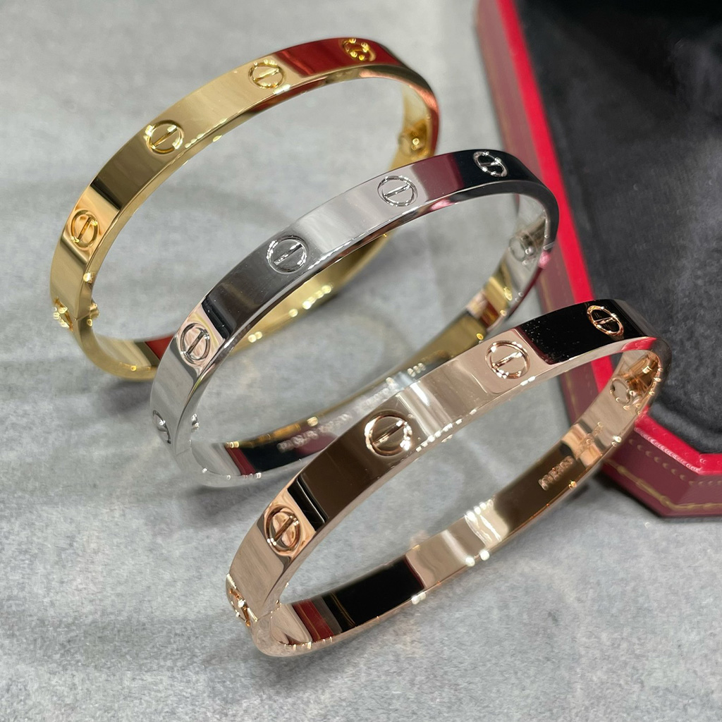 Cartier LOVE Bracelet - Image 3
