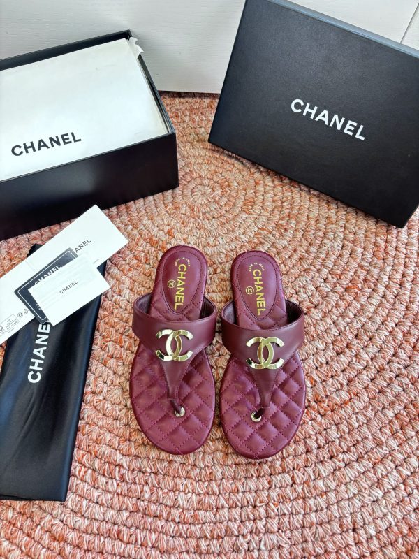 Chanel CC Logo Thong Sandals