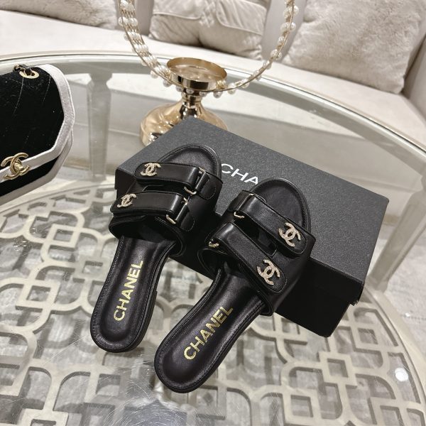 CHANEL CC Spring Flat Sandals