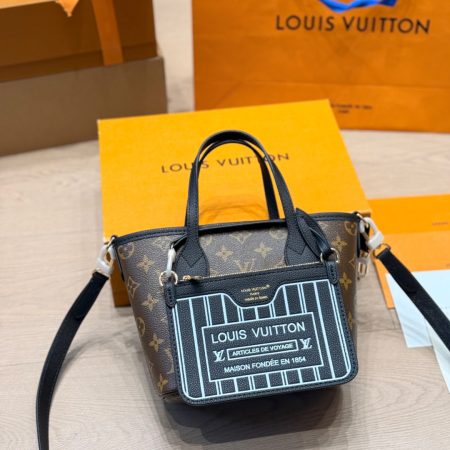 LV Neverfull BB Bandouliere Inside Out Tote Bag - Image 9