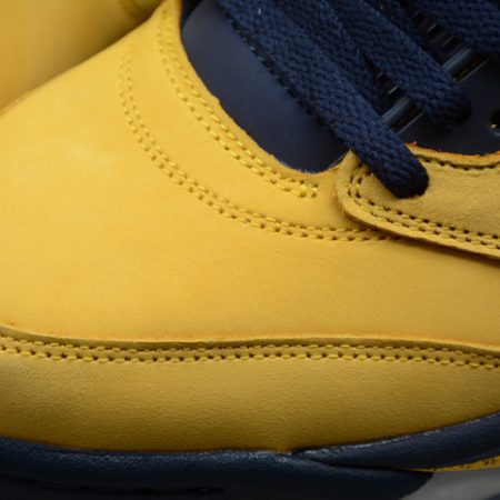 Air Jordan 5 Retro SP Michigan CQ9541-704 - Image 10