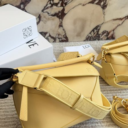 LOEWE Puzzle Edge Bag - Image 2
