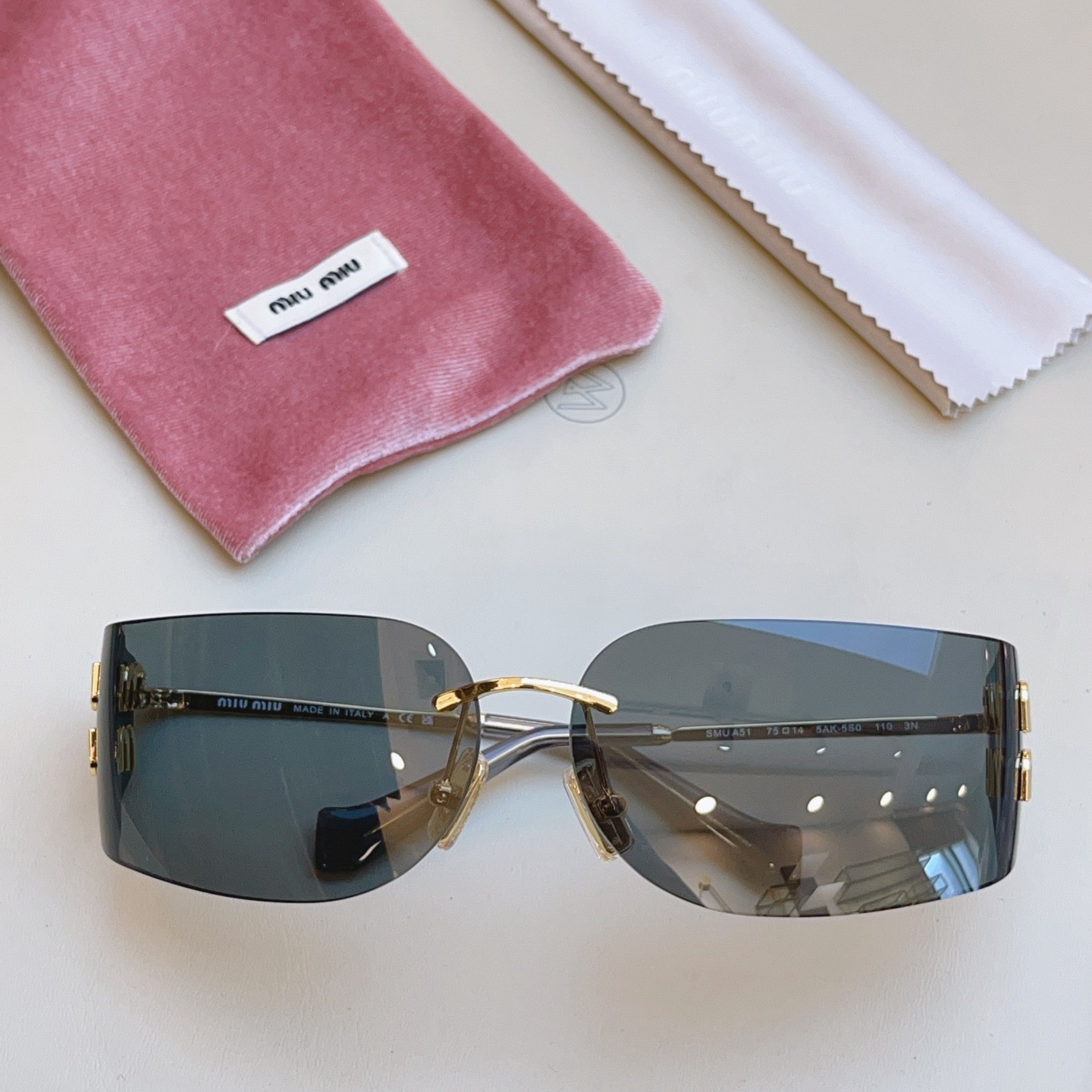 Miu Miu Fashion Sunglasses - Image 7