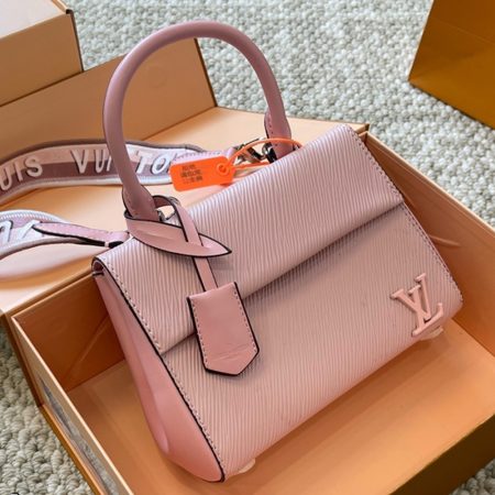 LV  Cluny Grained Leather Shoulder Handbag - Image 12