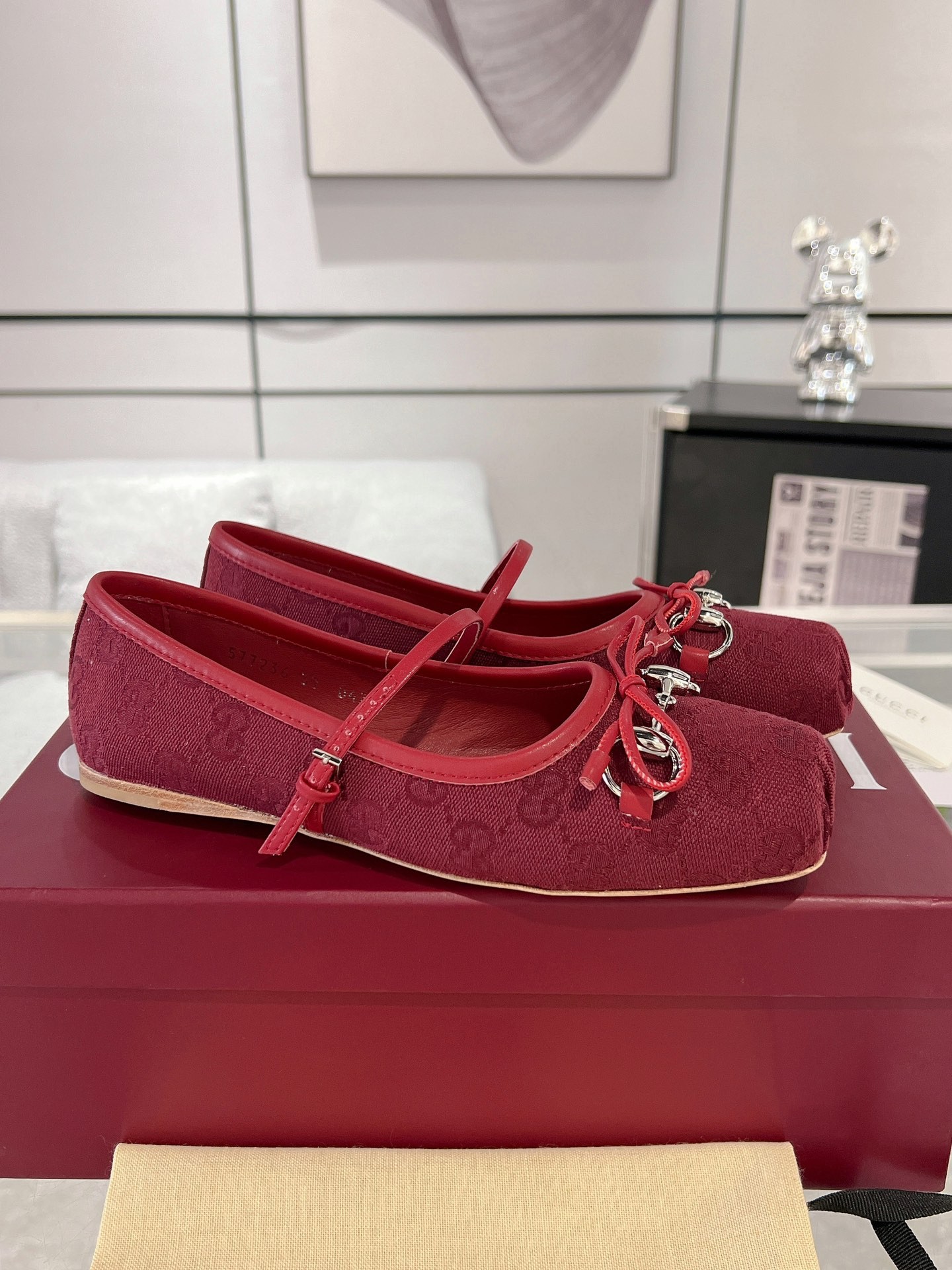 Gucci Ballet shoes with a bow and square toe - Image 2