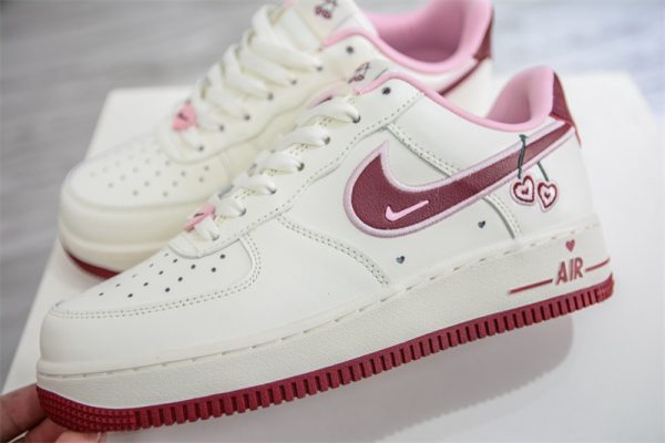 Nike Air Force 1 Low Valentine's Day (2023) FD4616-161