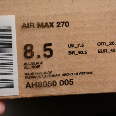 Nike Air Max 270 in black/white AH8050-002 - Image 14