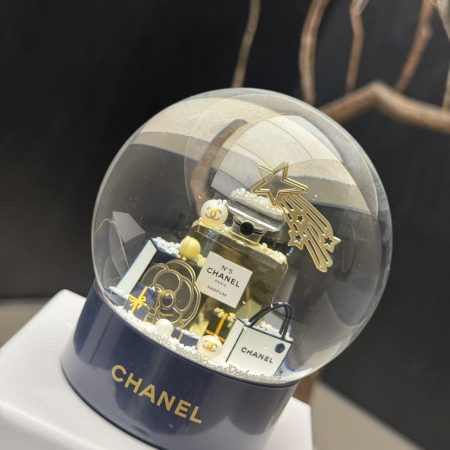 Chanel Dynamic Crystal Ball