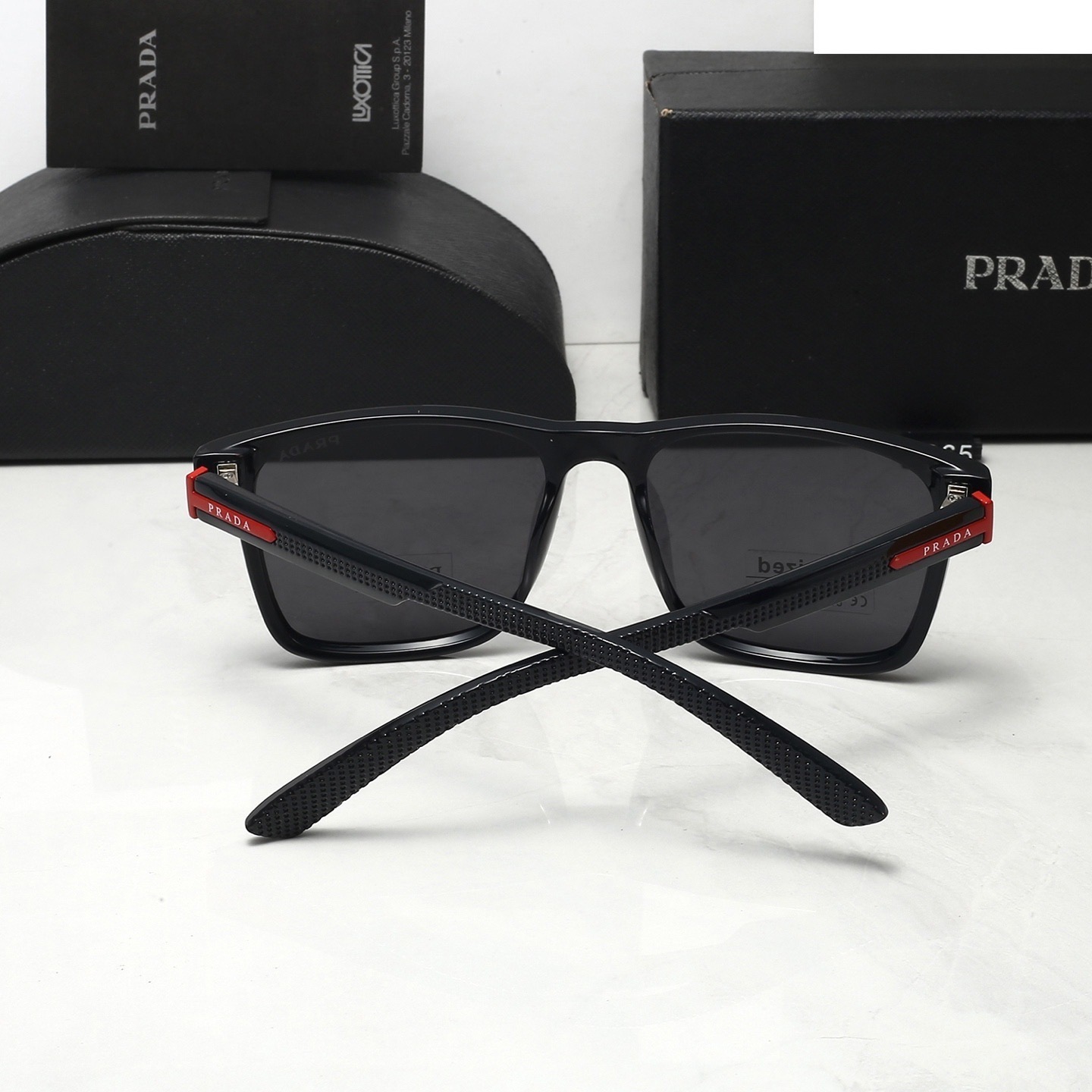 Prada Fashionable Sunglasses - Image 9