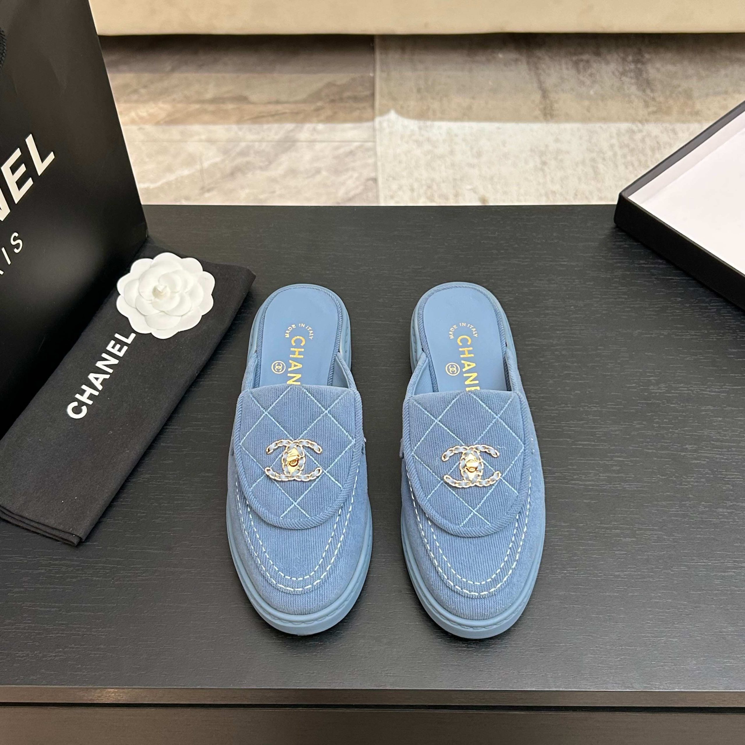 Chanel Fabric Quilted CC Turnlock Mules - Image 5