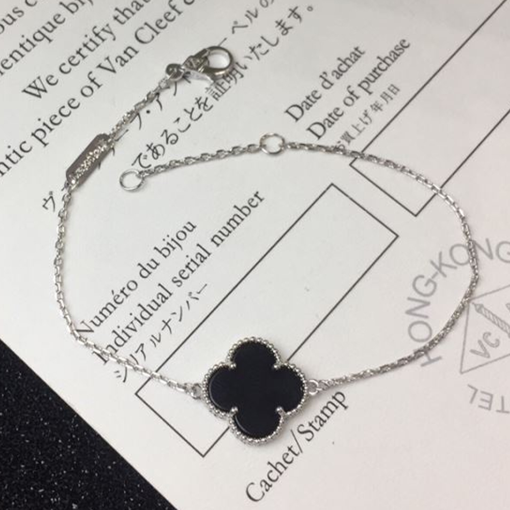 Van Cleef & Arpels Vca Bracelets - Image 1