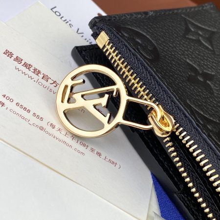 LV Lisa Wallet - Image 9
