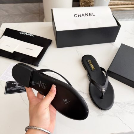 Chanel Black Thong CC Sandals - Image 9